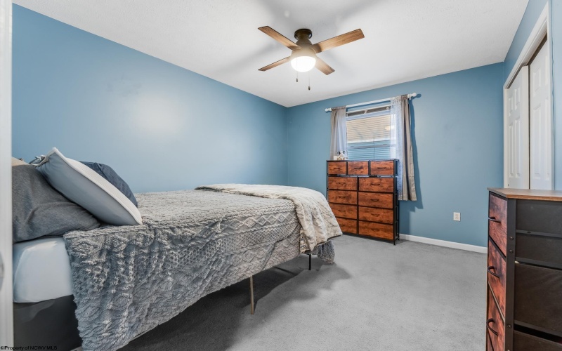 212 Stonegate Circle, Morgantown, West Virginia 26505, 3 Bedrooms Bedrooms, 5 Rooms Rooms,2 BathroomsBathrooms,Single Family Attached,For Sale,Stonegate,10163143