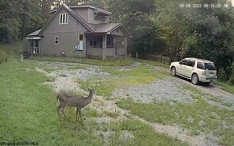 5055 Maxwell Ridge Road, West Union, West Virginia 26456, 2 Bedrooms Bedrooms, 7 Rooms Rooms,2 BathroomsBathrooms,Single Family Detached,For Sale,Maxwell Ridge,10163140