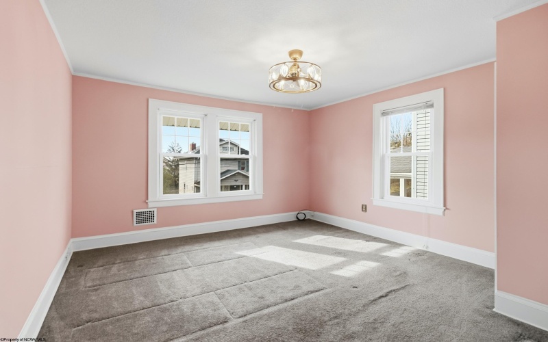 115 Hartland Avenue, Clarksburg, West Virginia 26301, 3 Bedrooms Bedrooms, 7 Rooms Rooms,1 BathroomBathrooms,Single Family Detached,For Sale,Hartland,10163138