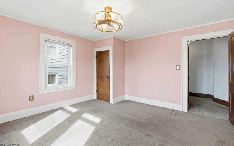 115 Hartland Avenue, Clarksburg, West Virginia 26301, 3 Bedrooms Bedrooms, 7 Rooms Rooms,1 BathroomBathrooms,Single Family Detached,For Sale,Hartland,10163138