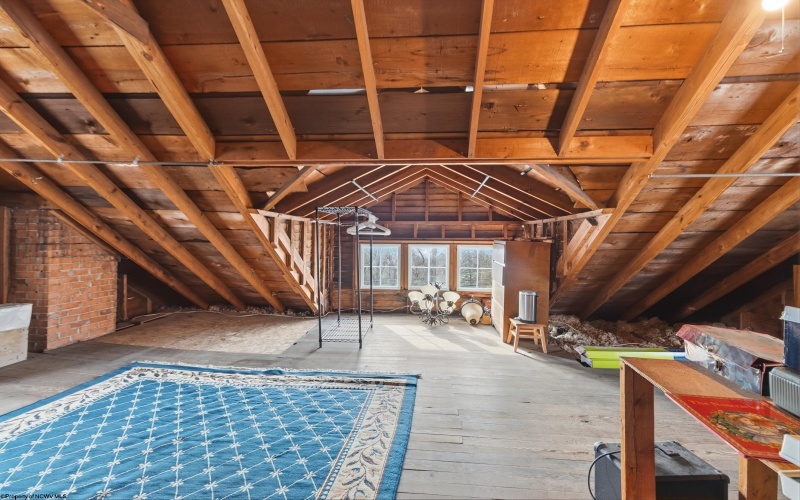 115 Hartland Avenue, Clarksburg, West Virginia 26301, 3 Bedrooms Bedrooms, 7 Rooms Rooms,1 BathroomBathrooms,Single Family Detached,For Sale,Hartland,10163138