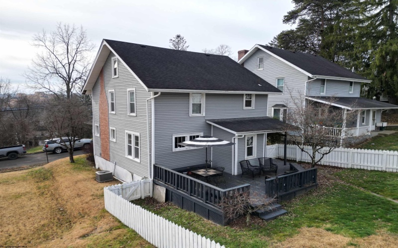 115 Hartland Avenue, Clarksburg, West Virginia 26301, 3 Bedrooms Bedrooms, 7 Rooms Rooms,1 BathroomBathrooms,Single Family Detached,For Sale,Hartland,10163138