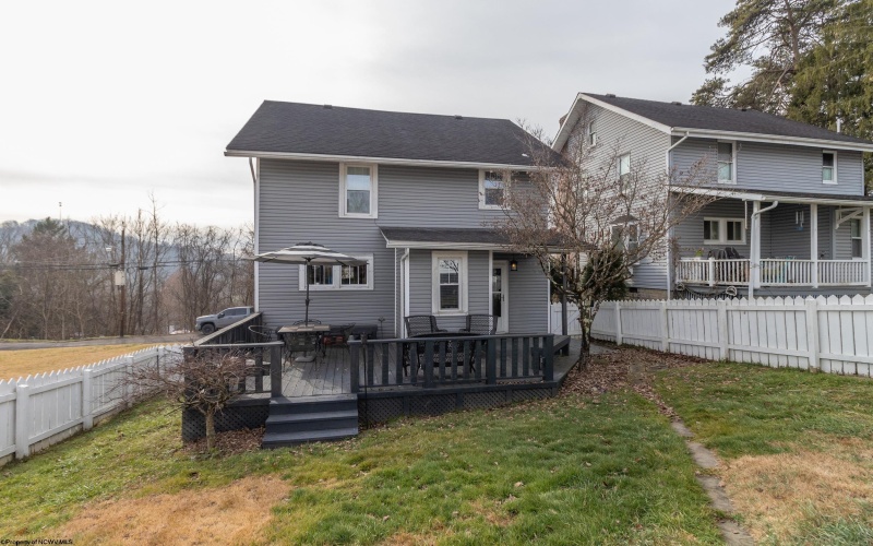 115 Hartland Avenue, Clarksburg, West Virginia 26301, 3 Bedrooms Bedrooms, 7 Rooms Rooms,1 BathroomBathrooms,Single Family Detached,For Sale,Hartland,10163138