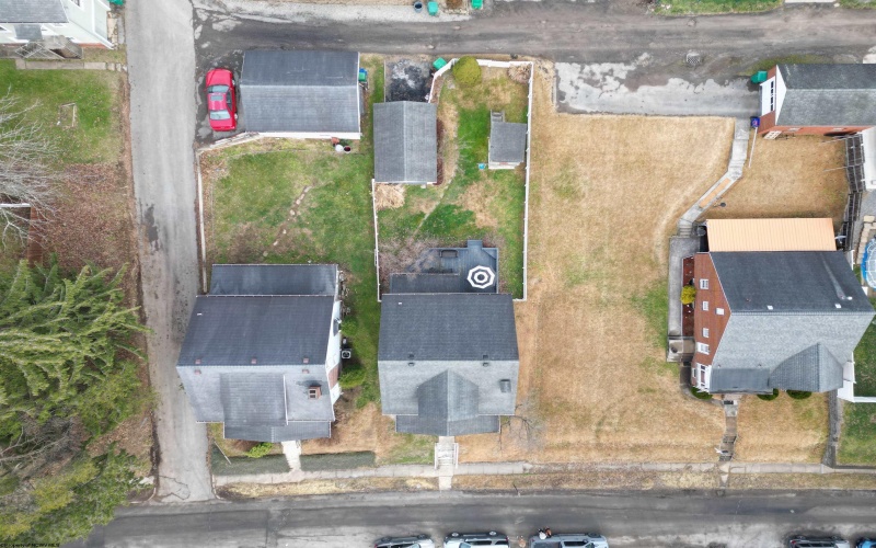 115 Hartland Avenue, Clarksburg, West Virginia 26301, 3 Bedrooms Bedrooms, 7 Rooms Rooms,1 BathroomBathrooms,Single Family Detached,For Sale,Hartland,10163138