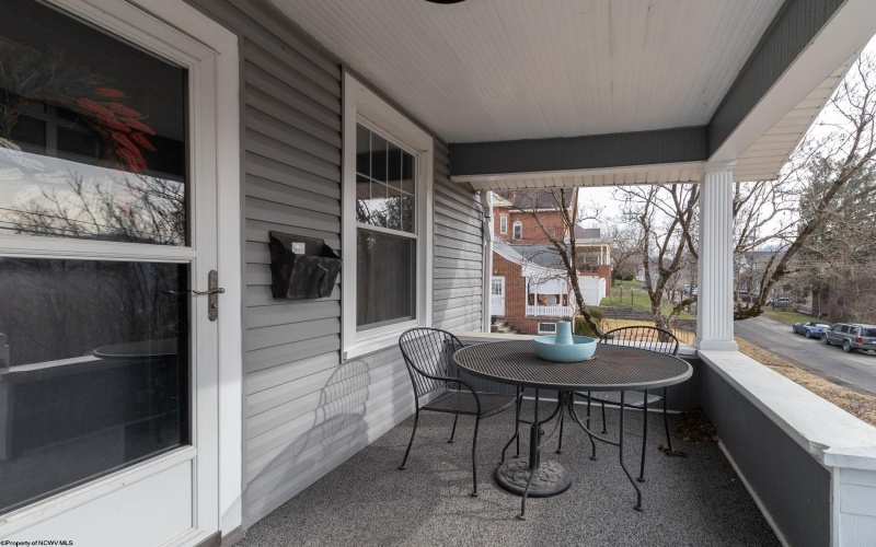 115 Hartland Avenue, Clarksburg, West Virginia 26301, 3 Bedrooms Bedrooms, 7 Rooms Rooms,1 BathroomBathrooms,Single Family Detached,For Sale,Hartland,10163138