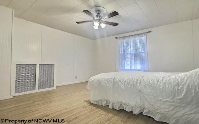 229 Berkeley Street, Uniontown, Pennsylvania 15401, 3 Bedrooms Bedrooms, 9 Rooms Rooms,1 BathroomBathrooms,Single Family Detached,For Sale,Berkeley,10163142 229 Berkeley Street, Uniontown, Pennsylvania 15401, 3 Bedrooms Bedrooms, 9 Rooms Rooms,1 BathroomBathrooms,Single Family Detached,For Sale,Berkeley,10163142