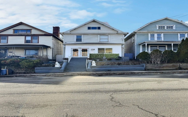 229 Berkeley Street, Uniontown, Pennsylvania 15401, 3 Bedrooms Bedrooms, 9 Rooms Rooms,1 BathroomBathrooms,Single Family Detached,For Sale,Berkeley,10163142 229 Berkeley Street, Uniontown, Pennsylvania 15401, 3 Bedrooms Bedrooms, 9 Rooms Rooms,1 BathroomBathrooms,Single Family Detached,For Sale,Berkeley,10163142