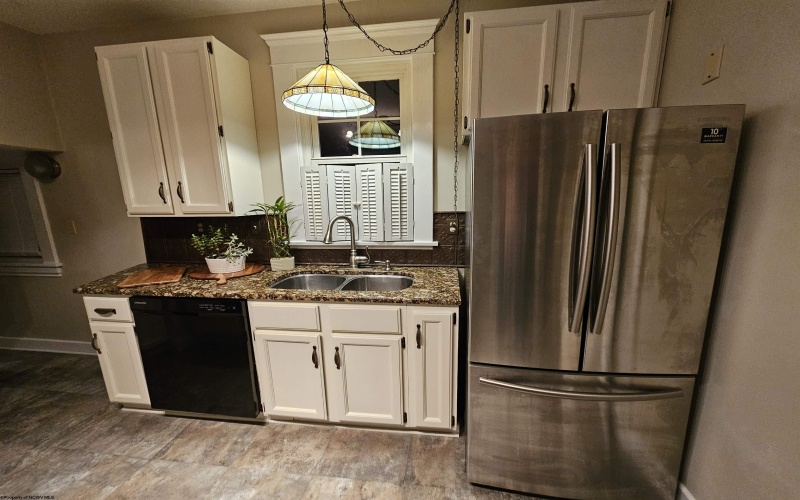 228 Morris Street, Morgantown, West Virginia 26501, 4 Bedrooms Bedrooms, 8 Rooms Rooms,2 BathroomsBathrooms,Single Family Detached,For Sale,Morris,10163144