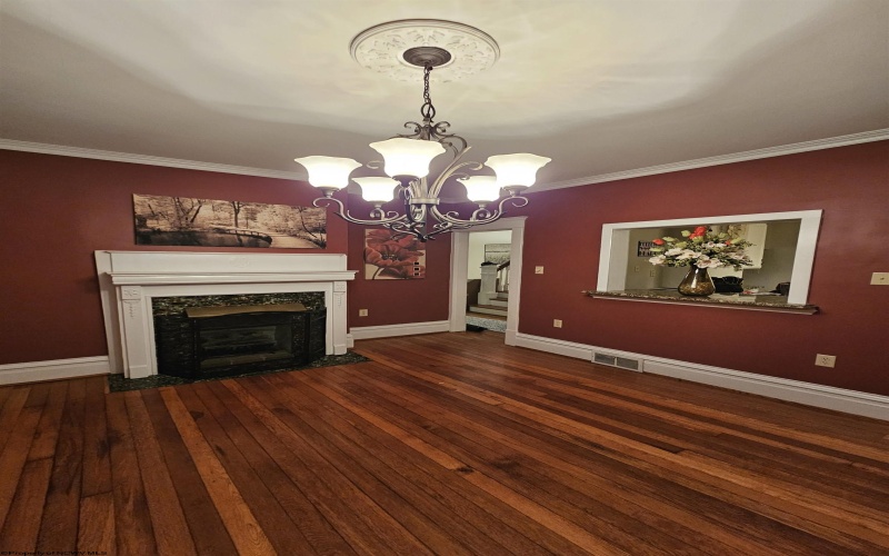 228 Morris Street, Morgantown, West Virginia 26501, 4 Bedrooms Bedrooms, 8 Rooms Rooms,2 BathroomsBathrooms,Single Family Detached,For Sale,Morris,10163144