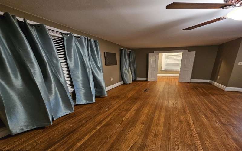 228 Morris Street, Morgantown, West Virginia 26501, 4 Bedrooms Bedrooms, 8 Rooms Rooms,2 BathroomsBathrooms,Single Family Detached,For Sale,Morris,10163144