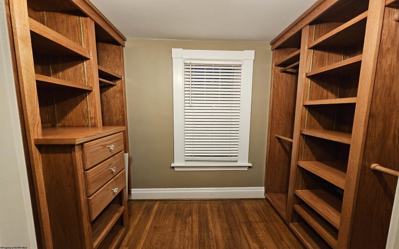 228 Morris Street, Morgantown, West Virginia 26501, 4 Bedrooms Bedrooms, 8 Rooms Rooms,2 BathroomsBathrooms,Single Family Detached,For Sale,Morris,10163144