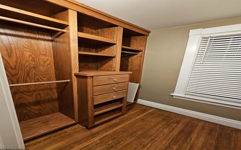 228 Morris Street, Morgantown, West Virginia 26501, 4 Bedrooms Bedrooms, 8 Rooms Rooms,2 BathroomsBathrooms,Single Family Detached,For Sale,Morris,10163144