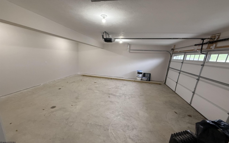 117 Canto Drive, Morgantown, West Virginia 26508, 3 Bedrooms Bedrooms, 6 Rooms Rooms,2 BathroomsBathrooms,Single Family Detached,For Sale,Canto,10158347