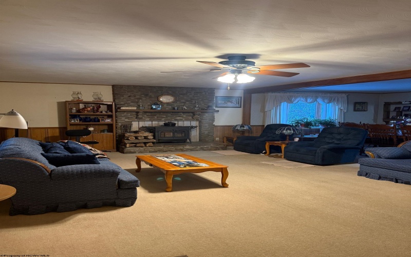 3822 Chenoweth Creek Road, Elkins, West Virginia 26241, 4 Bedrooms Bedrooms, 7 Rooms Rooms,2 BathroomsBathrooms,Single Family Detached,For Sale,Chenoweth Creek,10163156