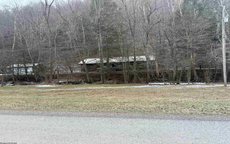 3822 Chenoweth Creek Road, Elkins, West Virginia 26241, 4 Bedrooms Bedrooms, 7 Rooms Rooms,2 BathroomsBathrooms,Single Family Detached,For Sale,Chenoweth Creek,10163156