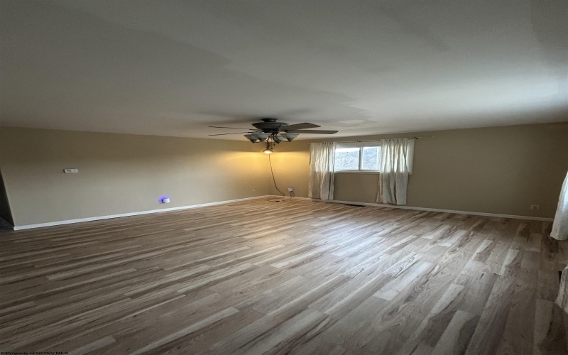 164 Wise Street, Baxter, West Virginia 26560, 3 Bedrooms Bedrooms, 6 Rooms Rooms,2 BathroomsBathrooms,Single Family Detached,For Sale,Wise,10163153