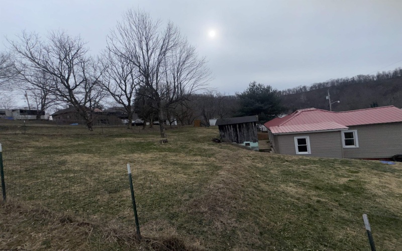 128 McGary Avenue, Weston, West Virginia 26452, 1 Bedroom Bedrooms, 6 Rooms Rooms,1 BathroomBathrooms,Single Family Detached,For Sale,McGary,10163157 128 McGary Avenue, Weston, West Virginia 26452, 1 Bedroom Bedrooms, 6 Rooms Rooms,1 BathroomBathrooms,Single Family Detached,For Sale,McGary,10163157