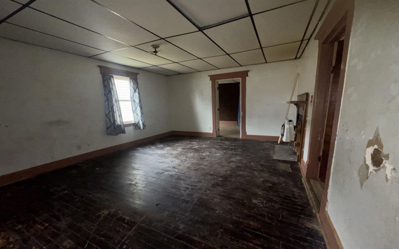 128 McGary Avenue, Weston, West Virginia 26452, 1 Bedroom Bedrooms, 6 Rooms Rooms,1 BathroomBathrooms,Single Family Detached,For Sale,McGary,10163157 128 McGary Avenue, Weston, West Virginia 26452, 1 Bedroom Bedrooms, 6 Rooms Rooms,1 BathroomBathrooms,Single Family Detached,For Sale,McGary,10163157