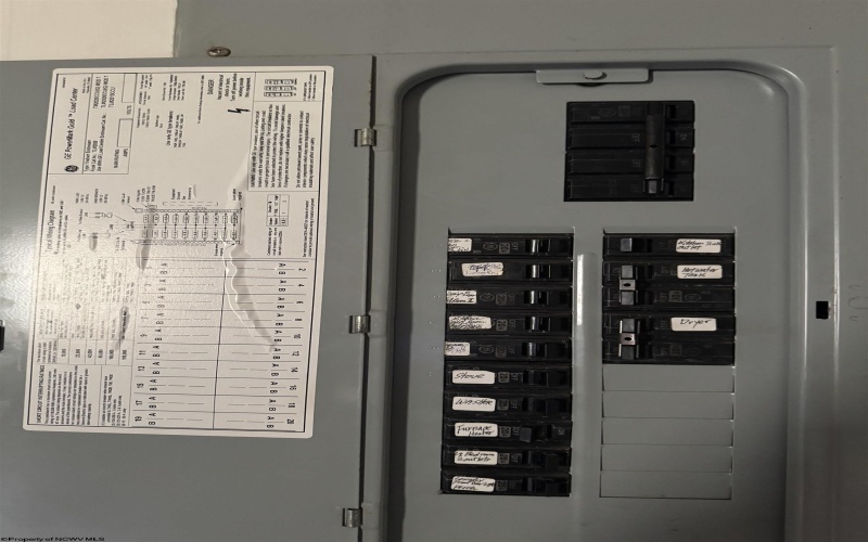 128 McGary Avenue, Weston, West Virginia 26452, 1 Bedroom Bedrooms, 6 Rooms Rooms,1 BathroomBathrooms,Single Family Detached,For Sale,McGary,10163157 128 McGary Avenue, Weston, West Virginia 26452, 1 Bedroom Bedrooms, 6 Rooms Rooms,1 BathroomBathrooms,Single Family Detached,For Sale,McGary,10163157