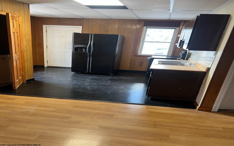 1302 Sabraton Avenue, Morgantown, West Virginia 26505, 2 Bedrooms Bedrooms, 4 Rooms Rooms,1 BathroomBathrooms,Residential Rentals,For Rent,Sabraton,10163160