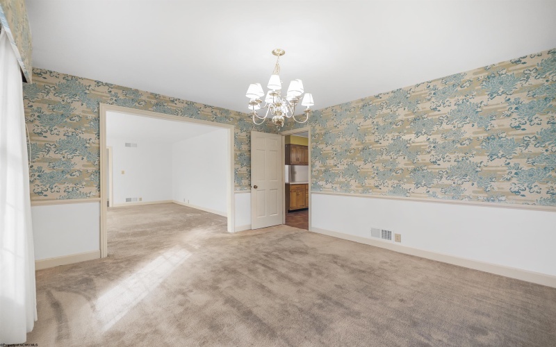 272 Lakeview Manor, Morgantown, West Virginia 26508-2907, 3 Bedrooms Bedrooms, 7 Rooms Rooms,3 BathroomsBathrooms,Residential Rentals,For Rent,Lakeview,10163164