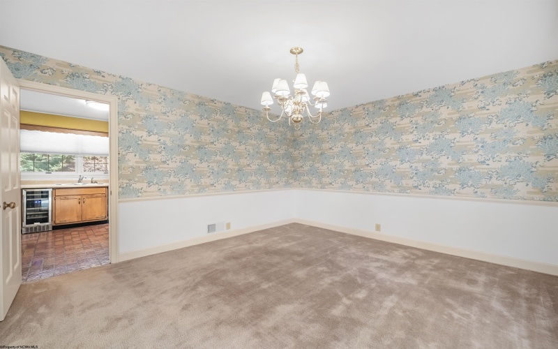 272 Lakeview Manor, Morgantown, West Virginia 26508-2907, 3 Bedrooms Bedrooms, 7 Rooms Rooms,3 BathroomsBathrooms,Residential Rentals,For Rent,Lakeview,10163164