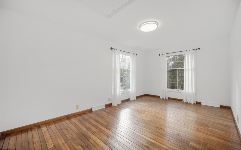 272 Lakeview Manor, Morgantown, West Virginia 26508-2907, 3 Bedrooms Bedrooms, 7 Rooms Rooms,3 BathroomsBathrooms,Residential Rentals,For Rent,Lakeview,10163164