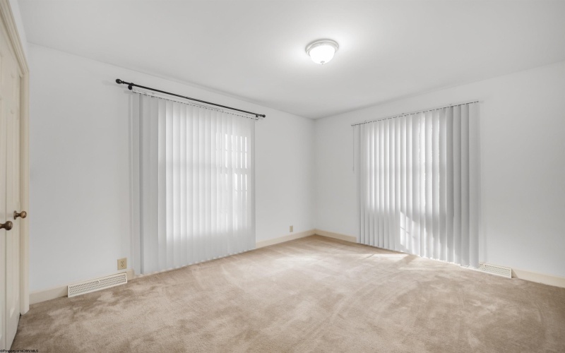 272 Lakeview Manor, Morgantown, West Virginia 26508-2907, 3 Bedrooms Bedrooms, 7 Rooms Rooms,3 BathroomsBathrooms,Residential Rentals,For Rent,Lakeview,10163164