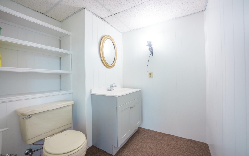 272 Lakeview Manor, Morgantown, West Virginia 26508-2907, 3 Bedrooms Bedrooms, 7 Rooms Rooms,3 BathroomsBathrooms,Residential Rentals,For Rent,Lakeview,10163164