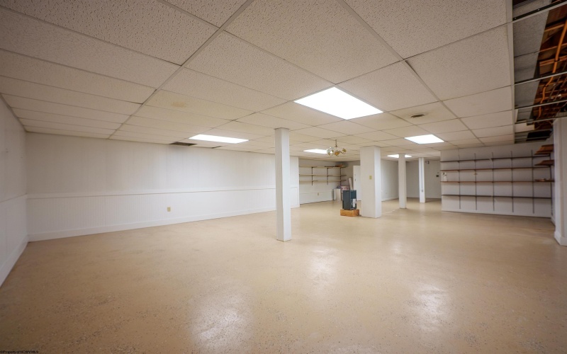 272 Lakeview Manor, Morgantown, West Virginia 26508-2907, 3 Bedrooms Bedrooms, 7 Rooms Rooms,3 BathroomsBathrooms,Residential Rentals,For Rent,Lakeview,10163164