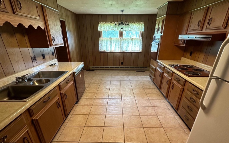 5178 Beverly Pike, Beverly, West Virginia 26253, 3 Bedrooms Bedrooms, 8 Rooms Rooms,2 BathroomsBathrooms,Single Family Detached,For Sale,Beverly,10163162 5178 Beverly Pike, Beverly, West Virginia 26253, 3 Bedrooms Bedrooms, 8 Rooms Rooms,2 BathroomsBathrooms,Single Family Detached,For Sale,Beverly,10163162