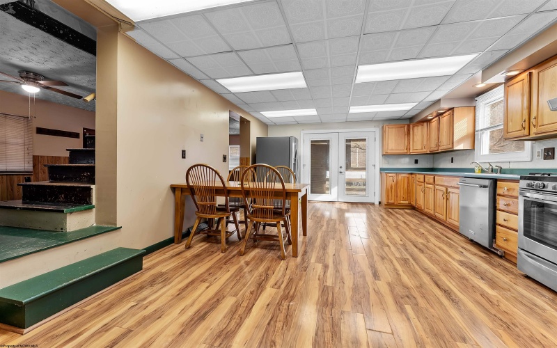 67 Mason Dixon Highway, Maidsville, West Virginia 26541, 2 Bedrooms Bedrooms, 5 Rooms Rooms,2 BathroomsBathrooms,Single Family Detached,For Sale,Mason Dixon,10163161 67 Mason Dixon Highway, Maidsville, West Virginia 26541, 2 Bedrooms Bedrooms, 5 Rooms Rooms,2 BathroomsBathrooms,Single Family Detached,For Sale,Mason Dixon,10163161