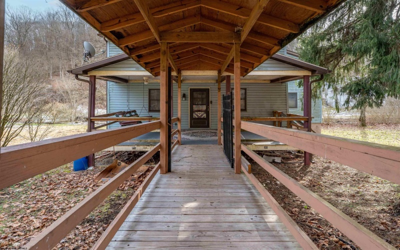 67 Mason Dixon Highway, Maidsville, West Virginia 26541, 2 Bedrooms Bedrooms, 5 Rooms Rooms,2 BathroomsBathrooms,Single Family Detached,For Sale,Mason Dixon,10163161 67 Mason Dixon Highway, Maidsville, West Virginia 26541, 2 Bedrooms Bedrooms, 5 Rooms Rooms,2 BathroomsBathrooms,Single Family Detached,For Sale,Mason Dixon,10163161