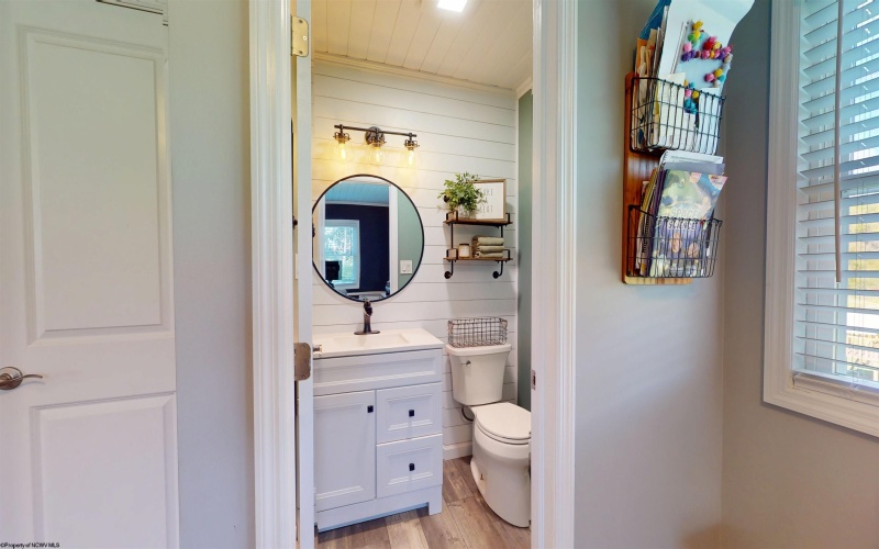 1697 Corbin Branch Road, Bridgeport, West Virginia 26330, 5 Bedrooms Bedrooms, 9 Rooms Rooms,2 BathroomsBathrooms,Single Family Detached,For Sale,Corbin Branch,10163165