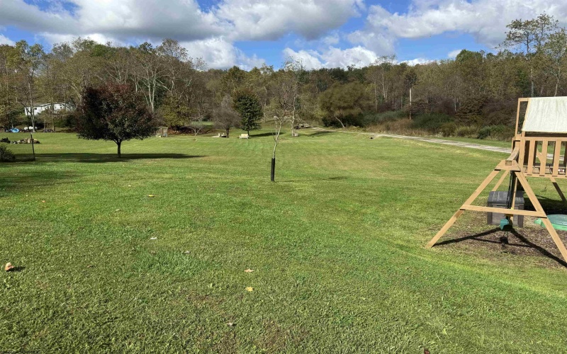 1697 Corbin Branch Road, Bridgeport, West Virginia 26330, 5 Bedrooms Bedrooms, 9 Rooms Rooms,2 BathroomsBathrooms,Single Family Detached,For Sale,Corbin Branch,10163165