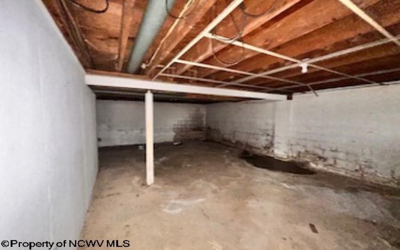 29 Freeman Street, Farmington, West Virginia 26571, 3 Bedrooms Bedrooms, 7 Rooms Rooms,1 BathroomBathrooms,Single Family Detached,For Sale,Freeman,10163166