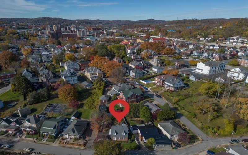 306 Elm Street, Clarksburg, West Virginia 26301, 3 Bedrooms Bedrooms, 6 Rooms Rooms,1 BathroomBathrooms,Single Family Detached,For Sale,Elm,10163175