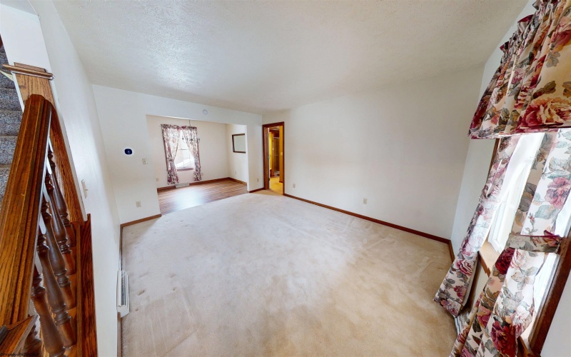 1822 Vernon Drive, Fairmont, West Virginia 26554, 4 Bedrooms Bedrooms, 18 Rooms Rooms,4 BathroomsBathrooms,Single Family Detached,For Sale,Vernon,10163181