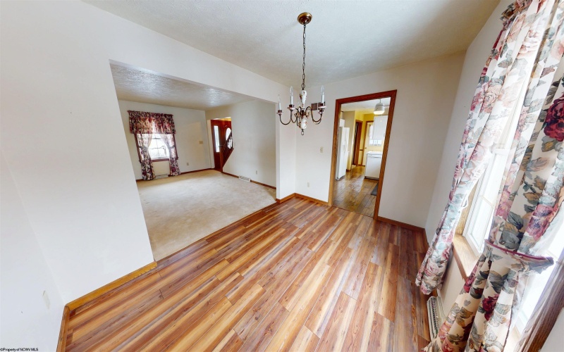 1822 Vernon Drive, Fairmont, West Virginia 26554, 4 Bedrooms Bedrooms, 18 Rooms Rooms,4 BathroomsBathrooms,Single Family Detached,For Sale,Vernon,10163181