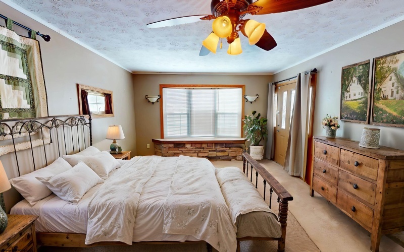 1822 Vernon Drive, Fairmont, West Virginia 26554, 4 Bedrooms Bedrooms, 18 Rooms Rooms,4 BathroomsBathrooms,Single Family Detached,For Sale,Vernon,10163181