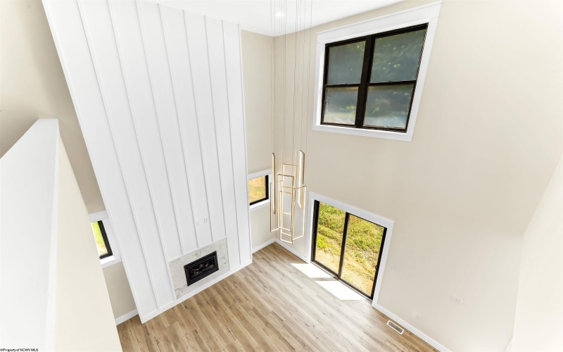 112 Tivoli Garden Drive, Morgantown, West Virginia 26508, 4 Bedrooms Bedrooms, 9 Rooms Rooms,4 BathroomsBathrooms,Single Family Attached,For Sale,Tivoli Garden,10163193