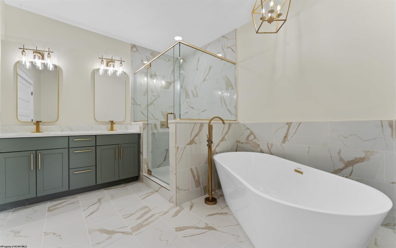 112 Tivoli Garden Drive, Morgantown, West Virginia 26508, 4 Bedrooms Bedrooms, 9 Rooms Rooms,4 BathroomsBathrooms,Single Family Attached,For Sale,Tivoli Garden,10163193