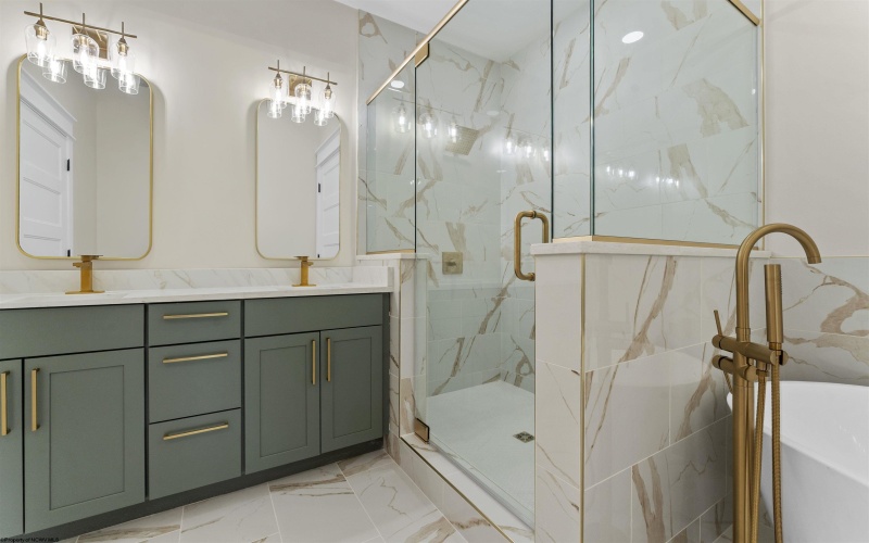 112 Tivoli Garden Drive, Morgantown, West Virginia 26508, 4 Bedrooms Bedrooms, 9 Rooms Rooms,4 BathroomsBathrooms,Single Family Attached,For Sale,Tivoli Garden,10163193