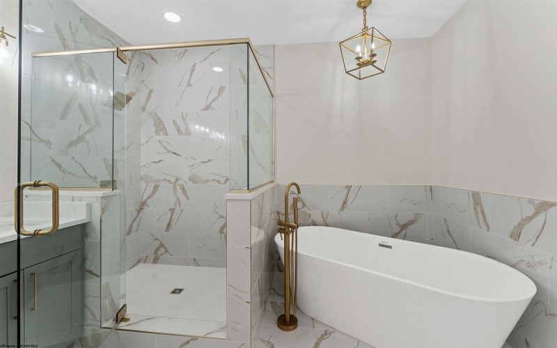 112 Tivoli Garden Drive, Morgantown, West Virginia 26508, 4 Bedrooms Bedrooms, 9 Rooms Rooms,4 BathroomsBathrooms,Single Family Attached,For Sale,Tivoli Garden,10163193