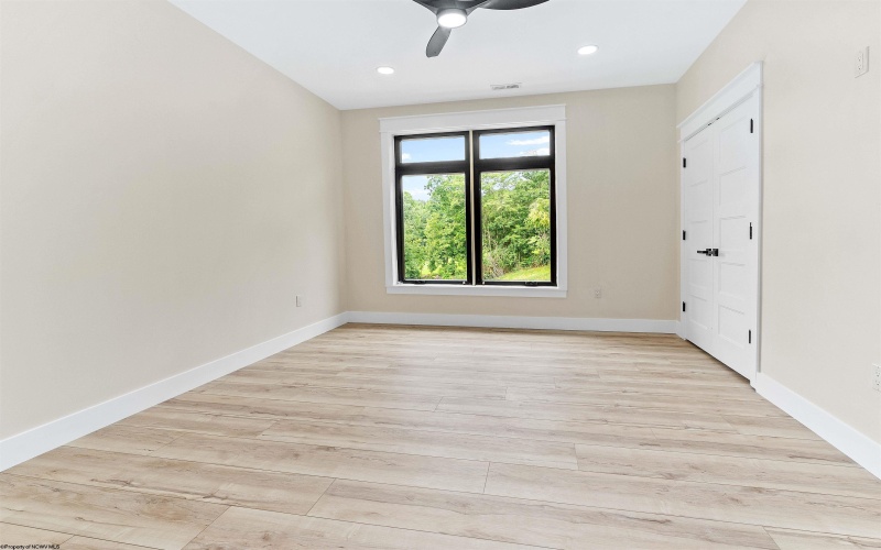 112 Tivoli Garden Drive, Morgantown, West Virginia 26508, 4 Bedrooms Bedrooms, 9 Rooms Rooms,4 BathroomsBathrooms,Single Family Attached,For Sale,Tivoli Garden,10163193