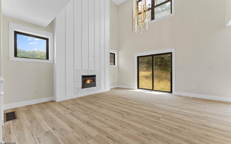 112 Tivoli Garden Drive, Morgantown, West Virginia 26508, 4 Bedrooms Bedrooms, 9 Rooms Rooms,4 BathroomsBathrooms,Single Family Attached,For Sale,Tivoli Garden,10163193