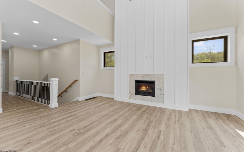 112 Tivoli Garden Drive, Morgantown, West Virginia 26508, 4 Bedrooms Bedrooms, 9 Rooms Rooms,4 BathroomsBathrooms,Single Family Attached,For Sale,Tivoli Garden,10163193