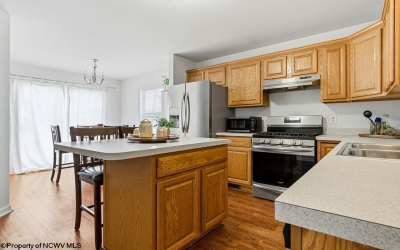 210 Summit Street, Bridgeport, West Virginia 26330, 3 Bedrooms Bedrooms, 5 Rooms Rooms,2 BathroomsBathrooms,Single Family Detached,For Sale,Summit,10163190 210 Summit Street, Bridgeport, West Virginia 26330, 3 Bedrooms Bedrooms, 5 Rooms Rooms,2 BathroomsBathrooms,Single Family Detached,For Sale,Summit,10163190