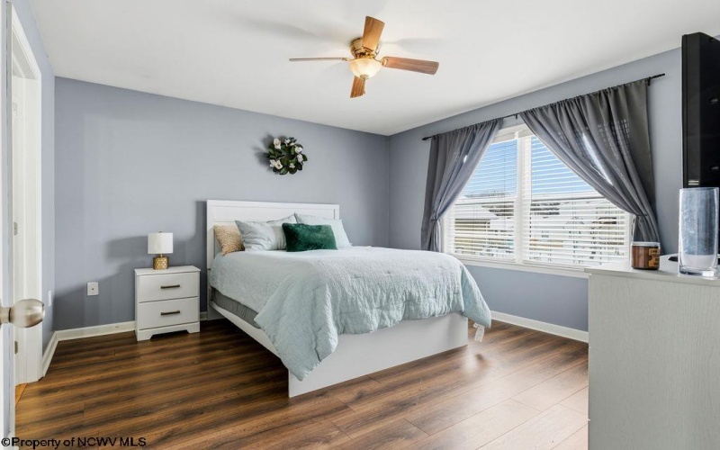 210 Summit Street, Bridgeport, West Virginia 26330, 3 Bedrooms Bedrooms, 5 Rooms Rooms,2 BathroomsBathrooms,Single Family Detached,For Sale,Summit,10163190 210 Summit Street, Bridgeport, West Virginia 26330, 3 Bedrooms Bedrooms, 5 Rooms Rooms,2 BathroomsBathrooms,Single Family Detached,For Sale,Summit,10163190