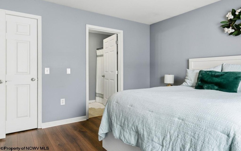 210 Summit Street, Bridgeport, West Virginia 26330, 3 Bedrooms Bedrooms, 5 Rooms Rooms,2 BathroomsBathrooms,Single Family Detached,For Sale,Summit,10163190 210 Summit Street, Bridgeport, West Virginia 26330, 3 Bedrooms Bedrooms, 5 Rooms Rooms,2 BathroomsBathrooms,Single Family Detached,For Sale,Summit,10163190